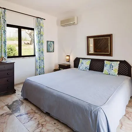 Carvoeiro Clube 3 Bedroom With Heated Private Pool * Καρβοέιρο