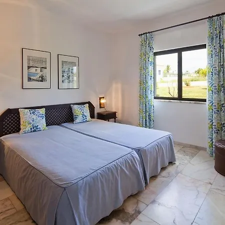 Carvoeiro Clube 3 Bedroom With Heated Private Pool
